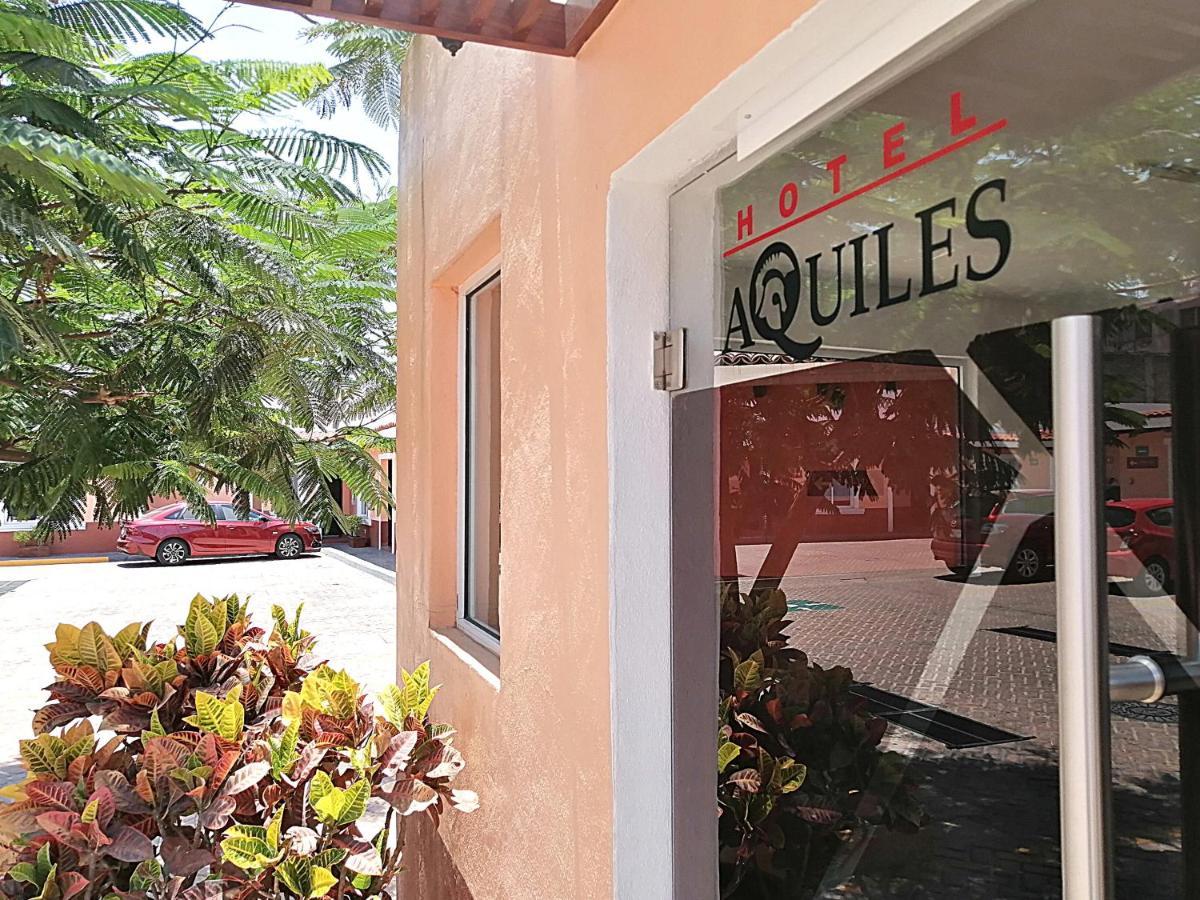 Hotel Aquiles กัวดาลาฮารา ภายนอก รูปภาพ